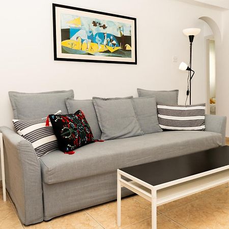 Olivia Mackenzie 2 Bedroom Flat With Pool Larnaca Exterior foto